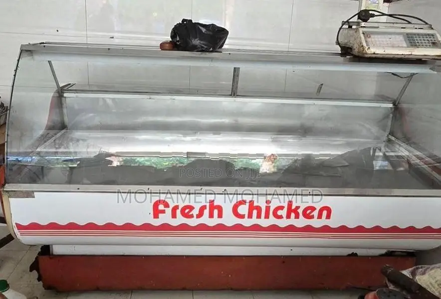 6 Ft Chicken Display