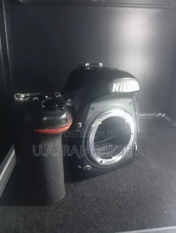 Nikon D 750