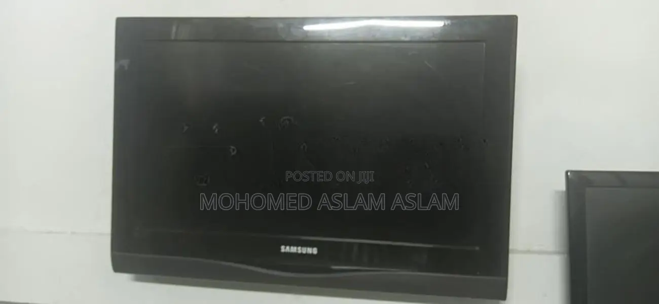 Samsung TV 32 inches