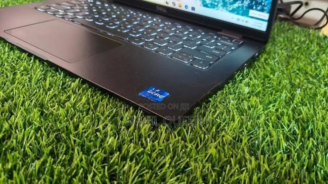 Dell 7420 i7 Laptop