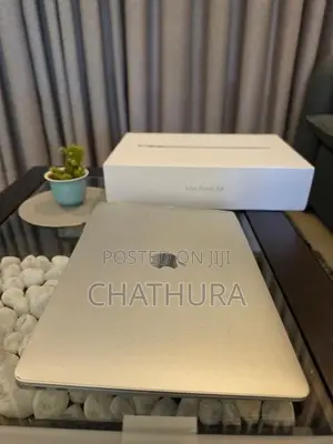 Apple MacBook Air M1