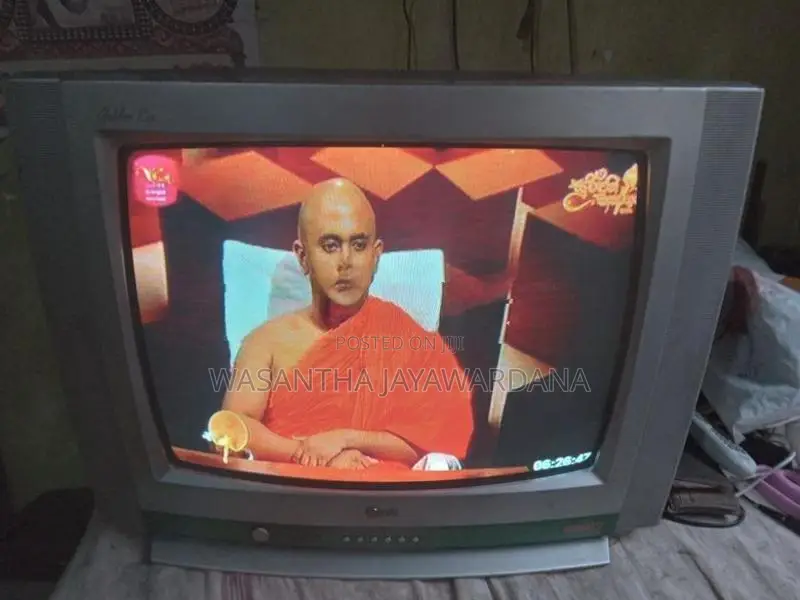21 CRT TV