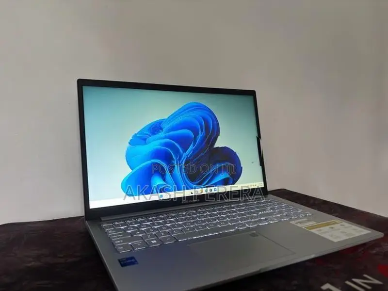 Asus Vivobook 15 Laptop