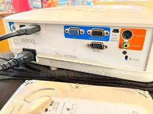 BenQ MS550 Projector