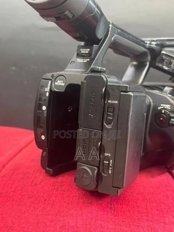 Sony HXR-NX-3 Video Camera