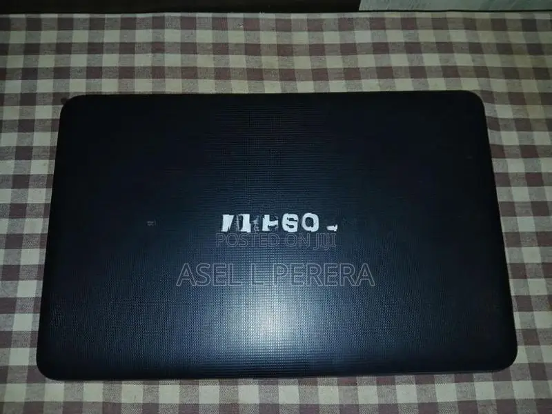 Toshiba Sattelite C850D Laptop