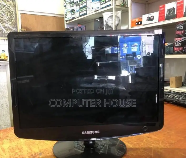 Samsung 19” Wide Lcd Monitor