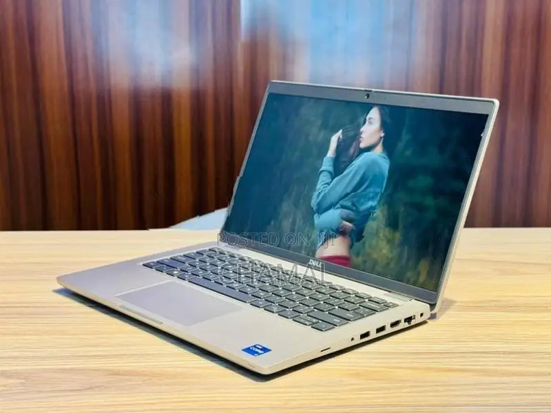 Dell Latitude 5420 Core i7 11th Gen 8GB RAM 14 inch FHD 256GB NVMe