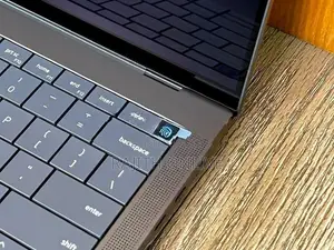 Dell Pro 14 Premium (PA14250)