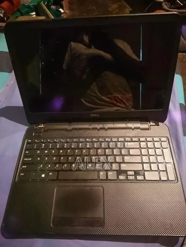 Dell i3 Laptop