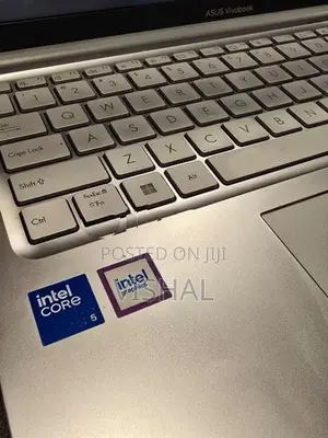 Asus Vivobook 15.6" Core 5 14th Gen 2025