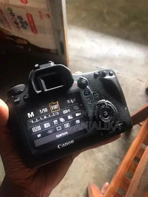 Canon EOS 6D Full Frame DSLR