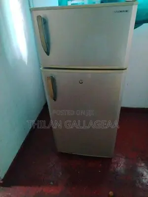 Innovex Fridge 180L