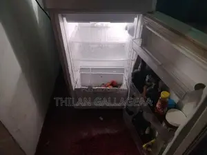 Innovex Fridge 180L