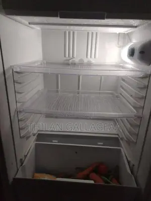 Innovex Fridge 180L
