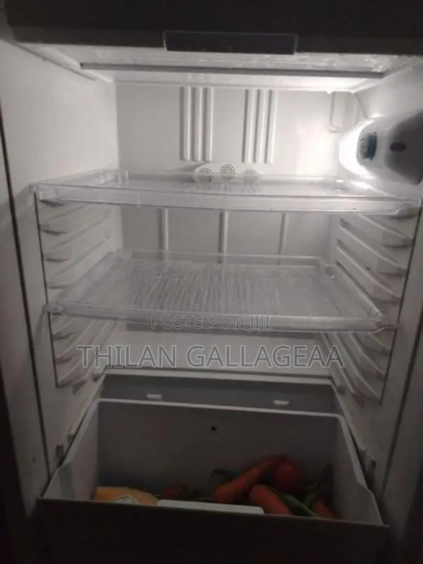 Innovex Fridge 180L