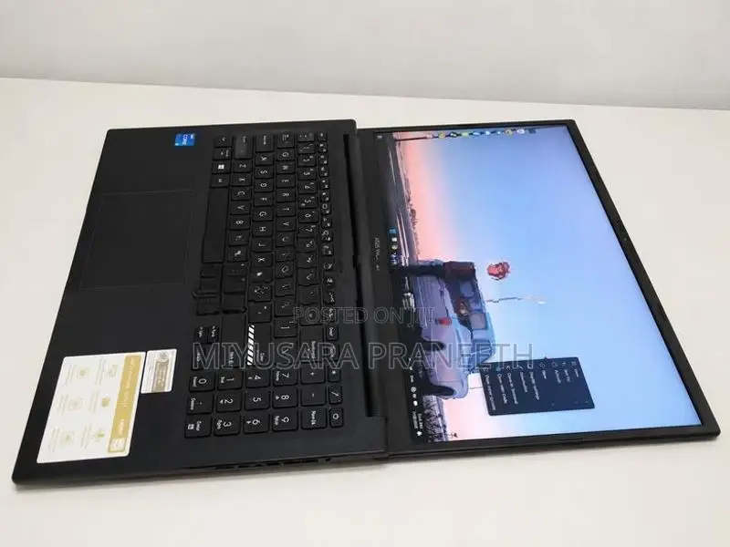 Asus Vivobook 1504VA i3 13th Gen