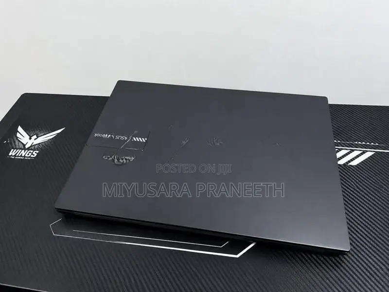 Asus Vivobook 1504VA i3 13th Gen