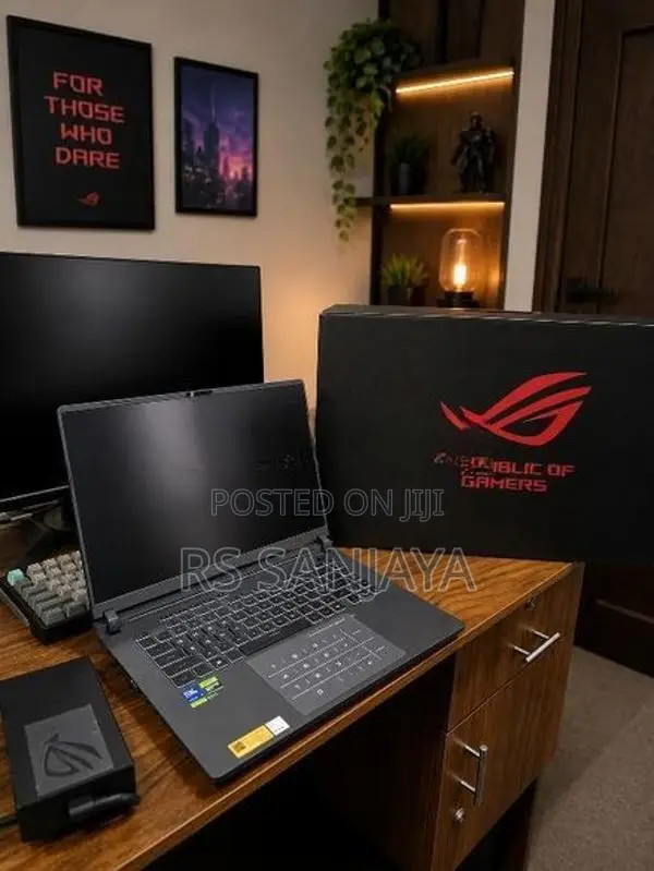 ASUS ROG Strix G16 RTX 5080
