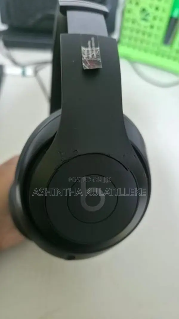 Beats Studio Pro
