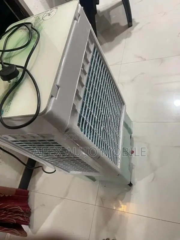 Kundhan water cooler