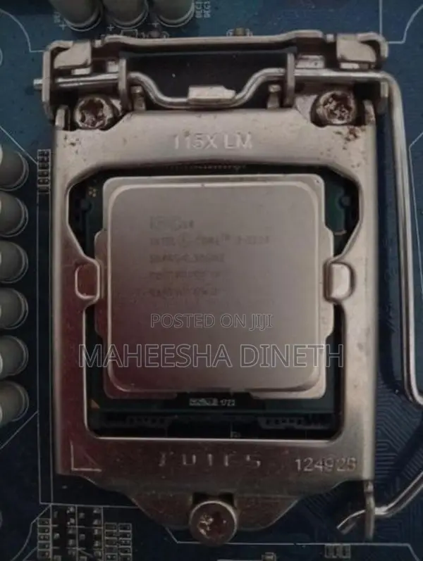 Gigabyte H61M Motherboard With Processor