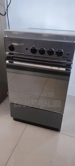 Electric Oven with 3 Gas Burners and Hot Plate