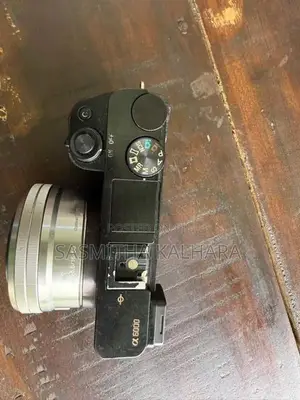 Sony a 6000