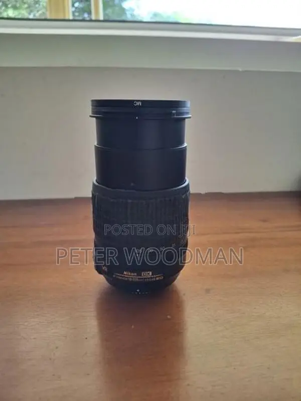 Nikon AF 18-105mm Zoom Lens
