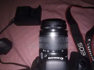 Canon EOS 800D DSLR Camera