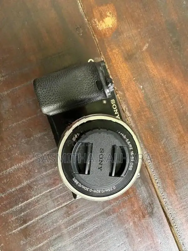 Sony a 6000