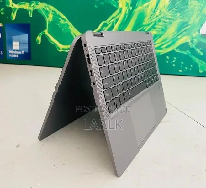 Lenovo IdeaPad Flex 5 14ABR8 AMD Ryzen 7 7730U 16GB RAM 512GB SSD