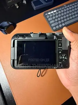 Canon EOS R50 V Mirrorless Camera