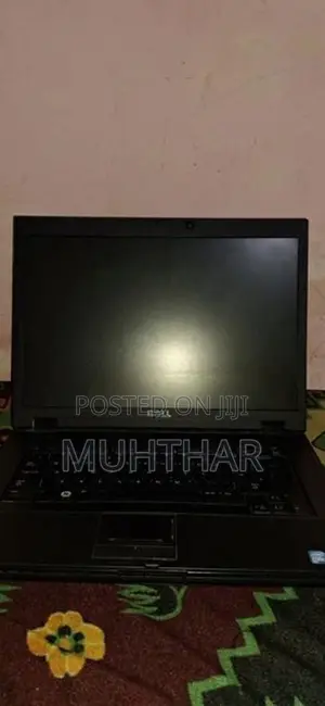 Dell Latitude E5500 Laptop for Parts