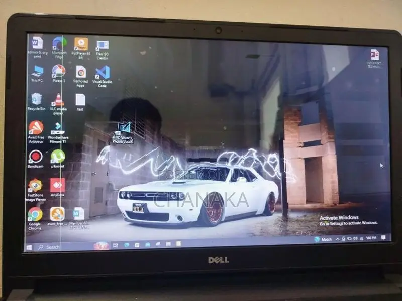 Dell Inspiron 15