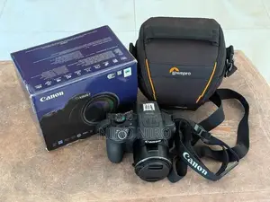 Canon SX60 HS
