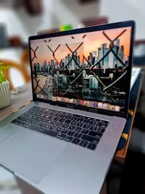 Apple MacBook Pro A1990 15-INCH 16GB Ram 256GB SSD NVMe