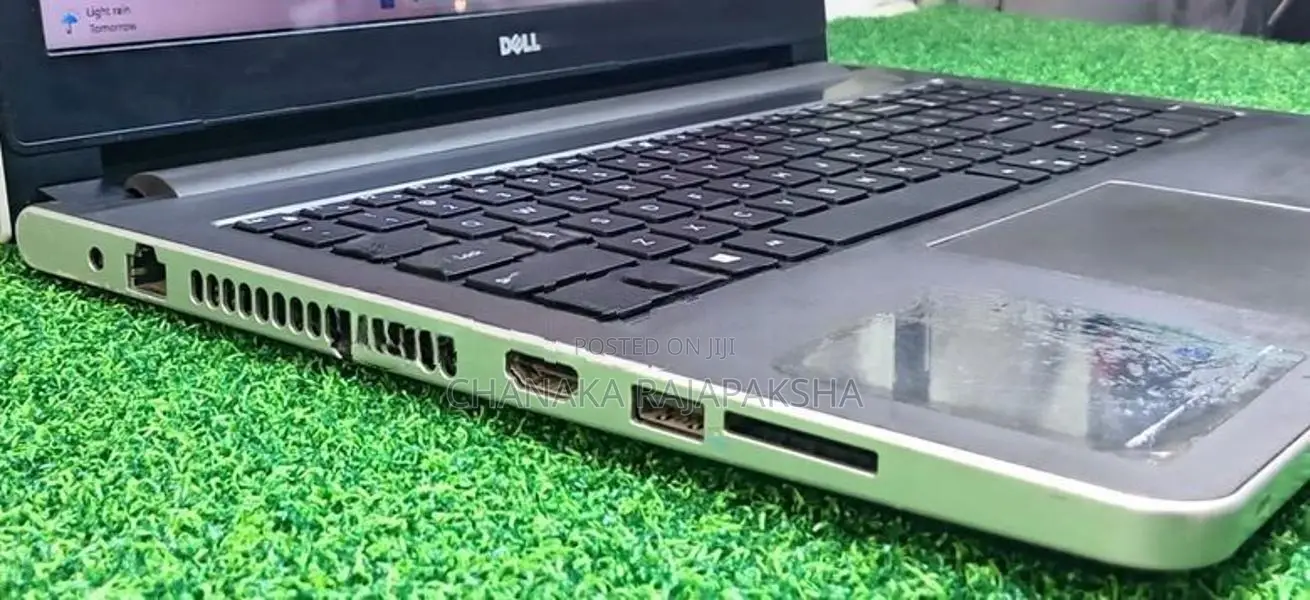 Dell i5 6th | 8GB 256GB 2GB Radeon Laptop