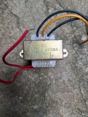 Powe amp 4 transformers