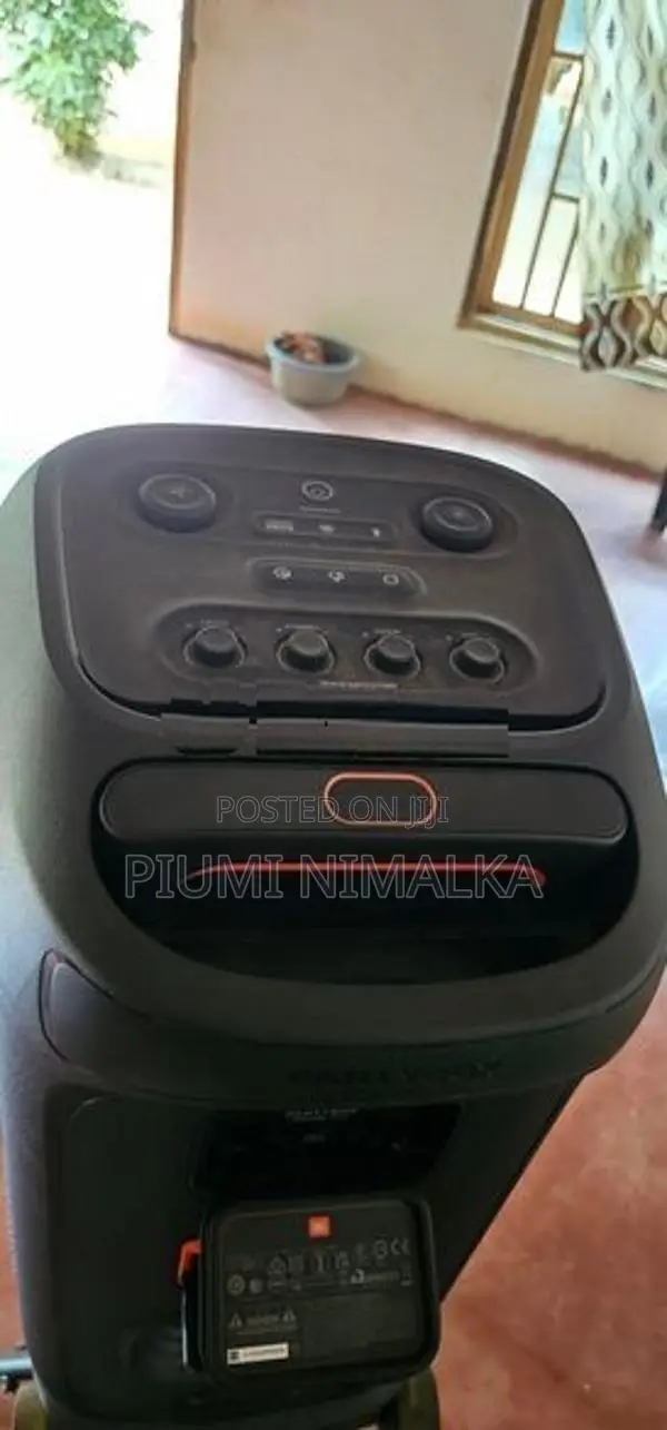 JBL පාර්ටි බොක්ස්