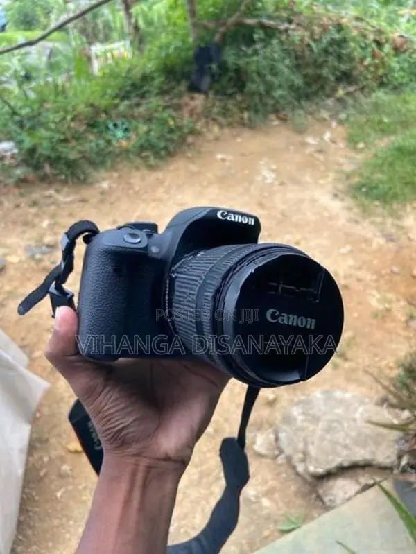 Canone EOS 700D