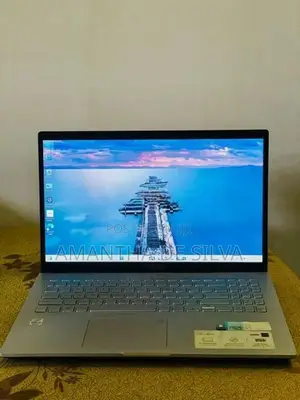 Asus Vivobook Laptop