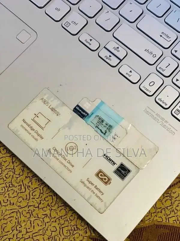 Asus Vivobook Laptop