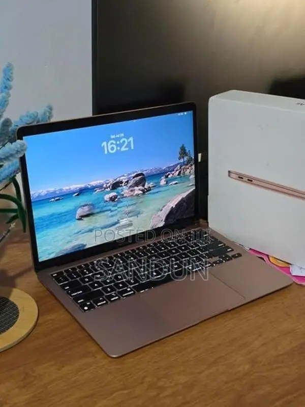 Apple MacBook Air M1