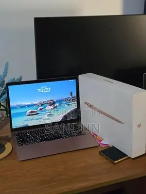 Apple MacBook Air M1