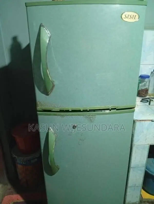 Refrigerator - (සිසිල් දොර දෙක)