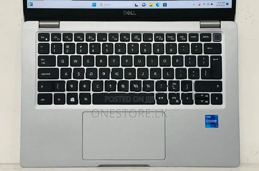 i5 11th Gen Latitude 5320 Xe Graphics 16GB RAM