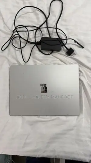 Microsoft Surface Laptop (gen 1), 8gb RAM, 120gb SSD, i5 7th gen
