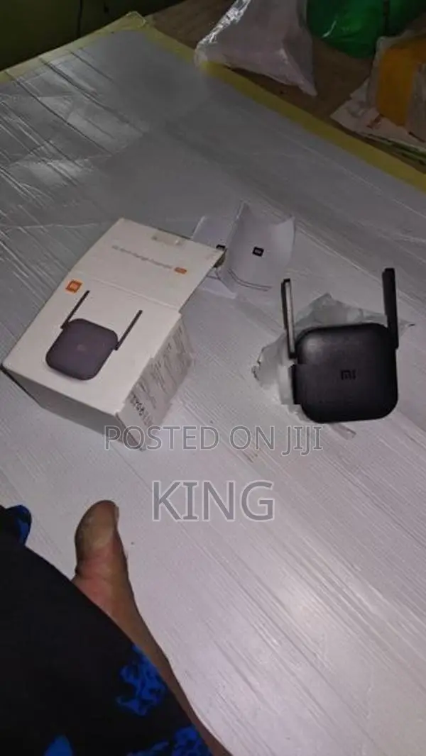 Mi Wi-Fi Range Extender Pro