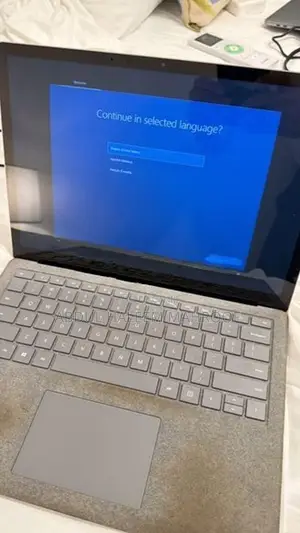 Microsoft Surface Laptop (gen 1), 8gb RAM, 120gb SSD, i5 7th gen